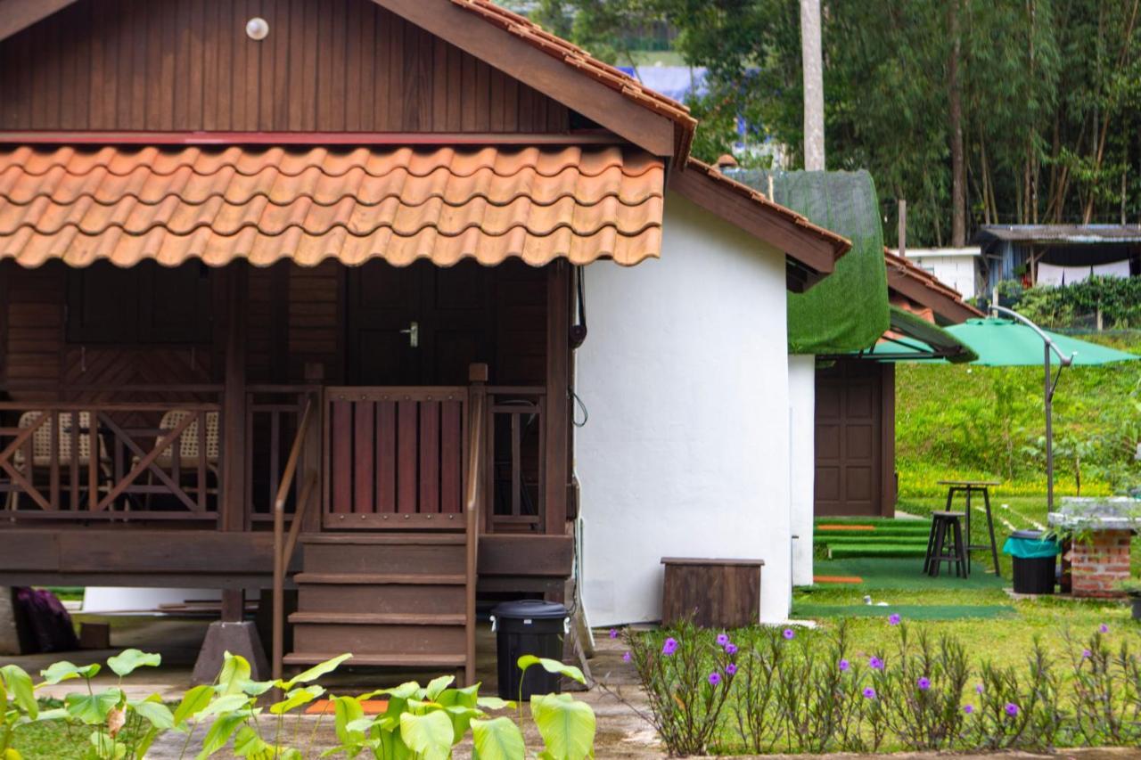 Genting Greenwoods Tiny Houses & Events Hall Гентінг-Гайлендс Екстер'єр фото
