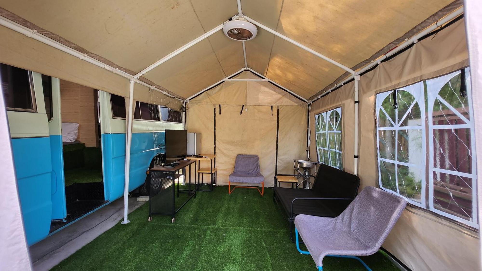 Genting Greenwoods Tiny Houses & Events Hall Гентінг-Гайлендс Екстер'єр фото